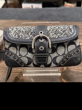 Coach*Rare*Signature C Canvas, Tweed & Leather Trim Soho Wristlet/Wallet (EUC)